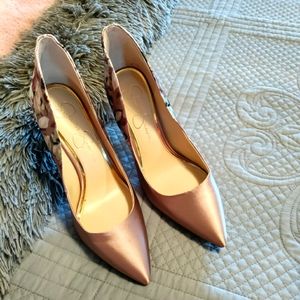 Satin Pump